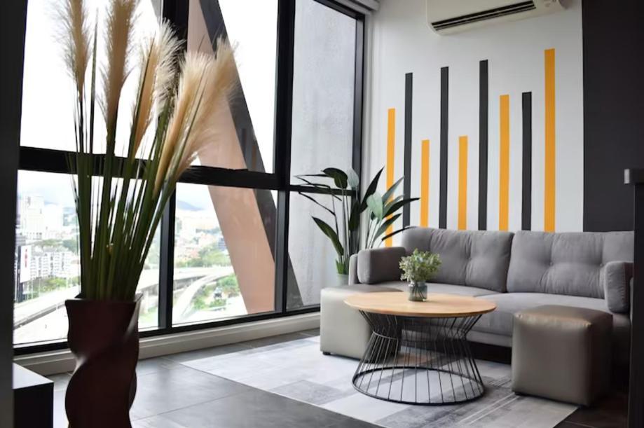 Scarletz Suites Klcc By Deko Kuala Lumpur Cameră foto